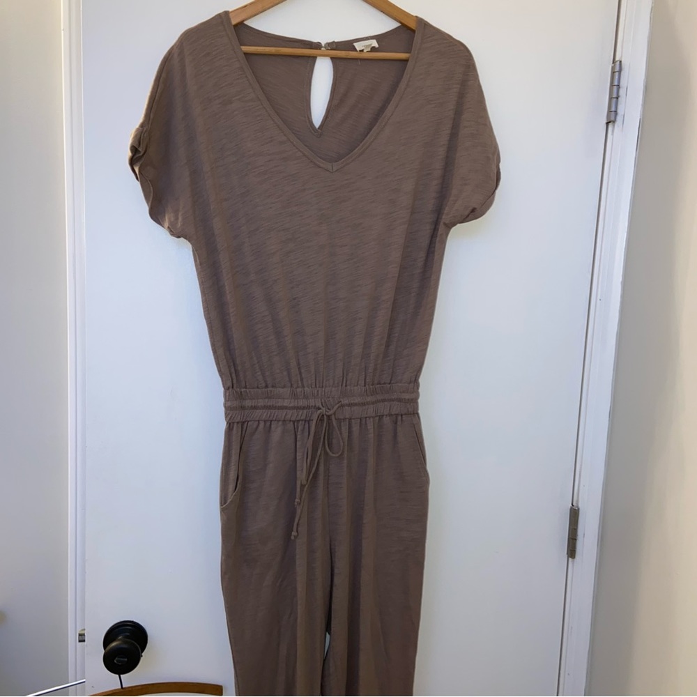 12PM Everyday Neutral Earth-tone Tan Casual Jumpsuit minimalist travel weekend